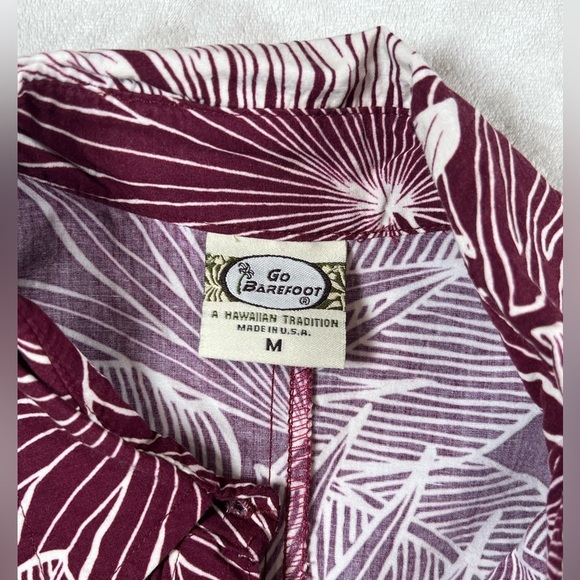 Go Barefoot Made in USA Size Medium Red Hawaiian Floral Print Men's Shirt - Picture 5 of 7